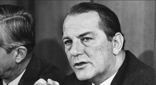 Έβαλντ φον Κλάιστ: Ο άνθρωπος και το βραβείο