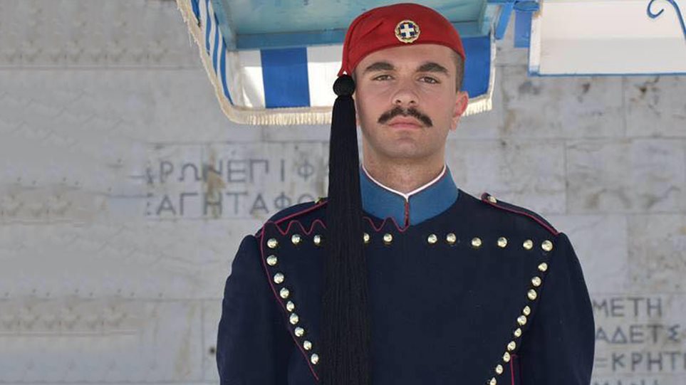 Μπασκετμπολίστας ο 24χρονος εύζωνας που έχασε ξαφνικά τη ζωή του