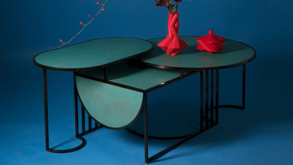 Τραπέζια εμπνευσμένα από το κίνημα του Bauhaus