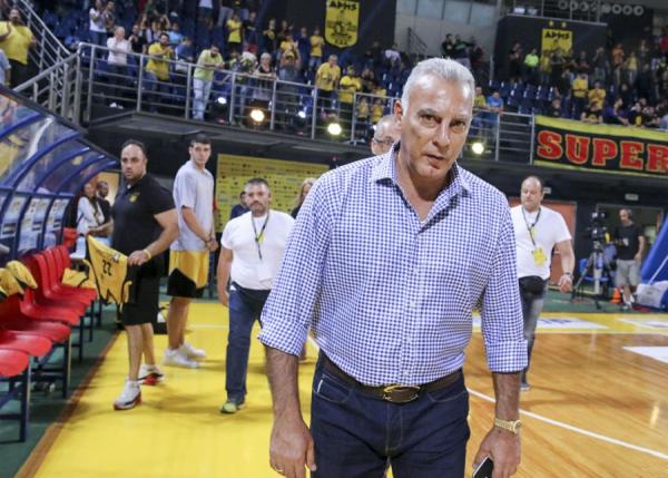 Γκάλης: «Όλοι στο γήπεδο για να στηρίξουμε τον Δημήτρη»