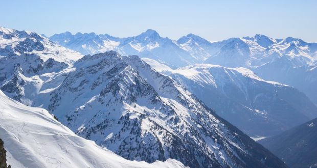 Βίντεο που κόβει την ανάσα: Η εξερεύνηση των Άλπεων με τον πιο ευφάνταστο τρόπο