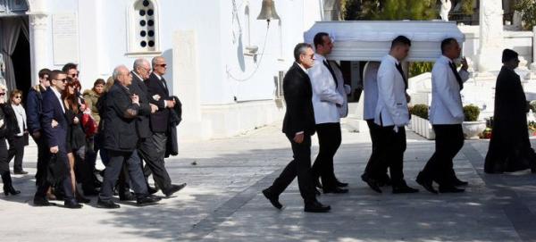 Νίκη Λειβαδάρη: Θρήνος στην κηδεία της ηθοποιού