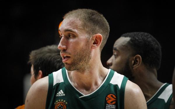 Θλάση ο Λοτζέσκι, χάνει τον ημιτελικό με Ολυμπιακό