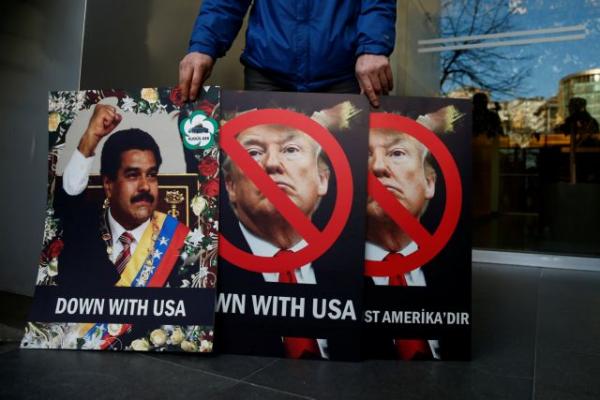 Editorial Ta Nea: Commitments