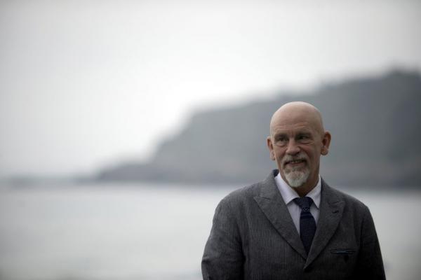 Μάλκοβιτς: Το θεατρικό έργο για τον Γουάινσταϊν αναμένεται να προκαλέσει αντιδράσεις