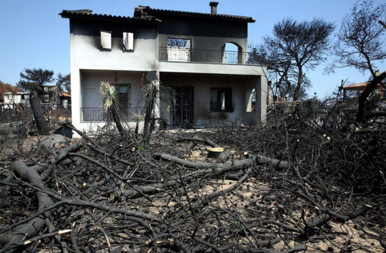 Μάτι: Μέσα σε 5 λεπτά απανθρακώθηκαν μητέρα, αδερφή και ανιψιές