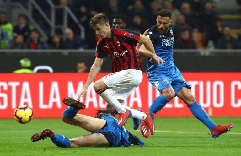 Άλλη… Μίλαν με τον (αφιονισμένο) Πιόντεκ, 3-0 την Έμπολι