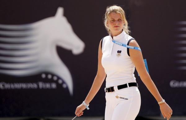 Η Αθηνά Ωνάση επιστρέφει στην Ελλάδα μετά από 12 χρόνια