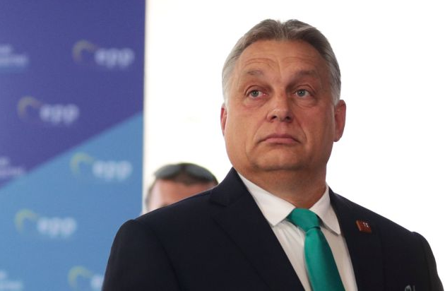 Η Ευρωπαϊκή Επιτροπή κατά Ορμπάν για ψευδείς ειδήσεις και παραπληροφόρηση