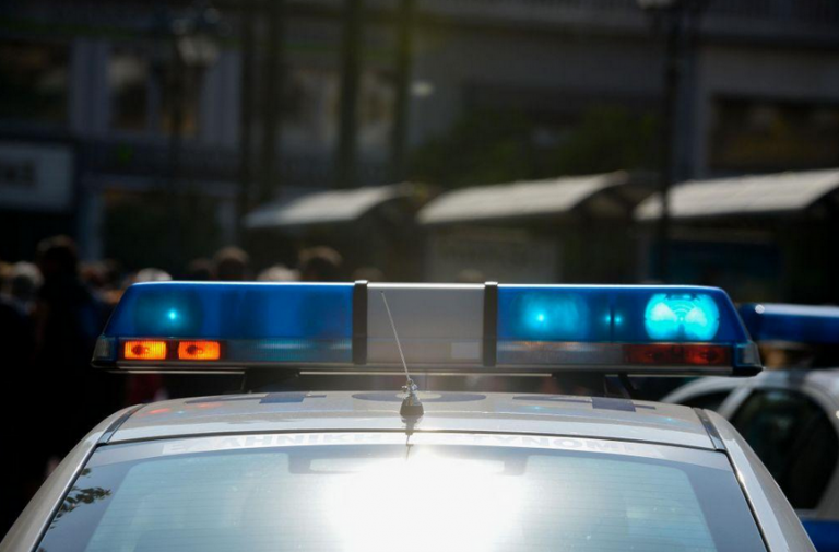 Τρεις συλλήψεις στο Παλαιό Φάληρο για κατοχή και διακίνηση κοκαΐνης