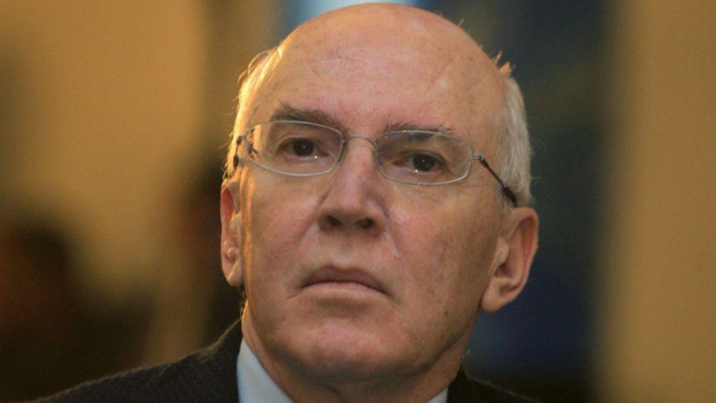 Ενα βήμα πριν από την έξοδο από την Attica Bank ο Τάκης Ρουμελιώτης