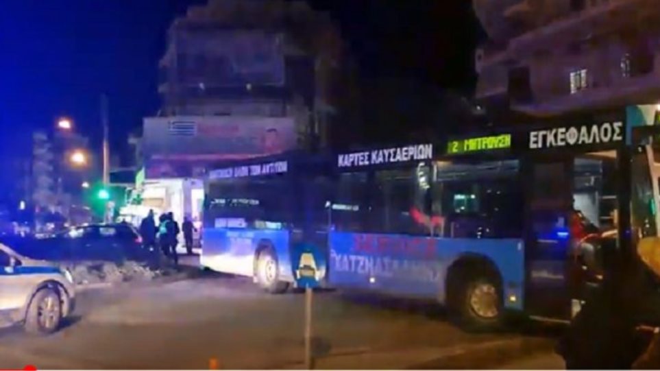 Σέρρες: Μπλόκο της αστυνομίας στους αγρότες για μην πλησιάσουν τον Παπαδημούλη