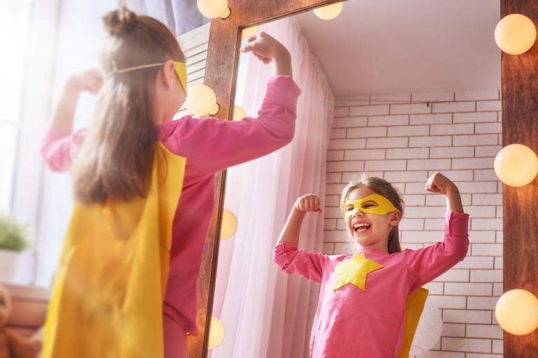 Πώς θα κάνουμε το παιδί να νιώθει καλά με την εικόνα του