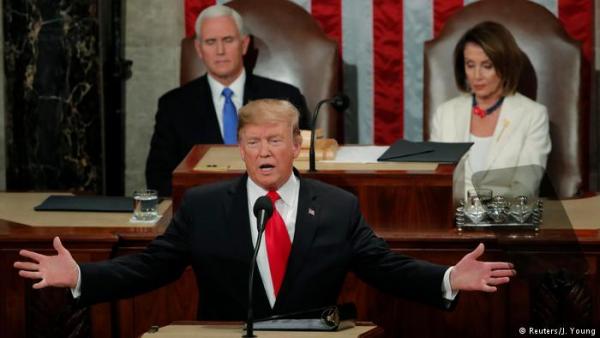 Ο Τραμπ επιζητεί συμφιλίωση – και το τείχος