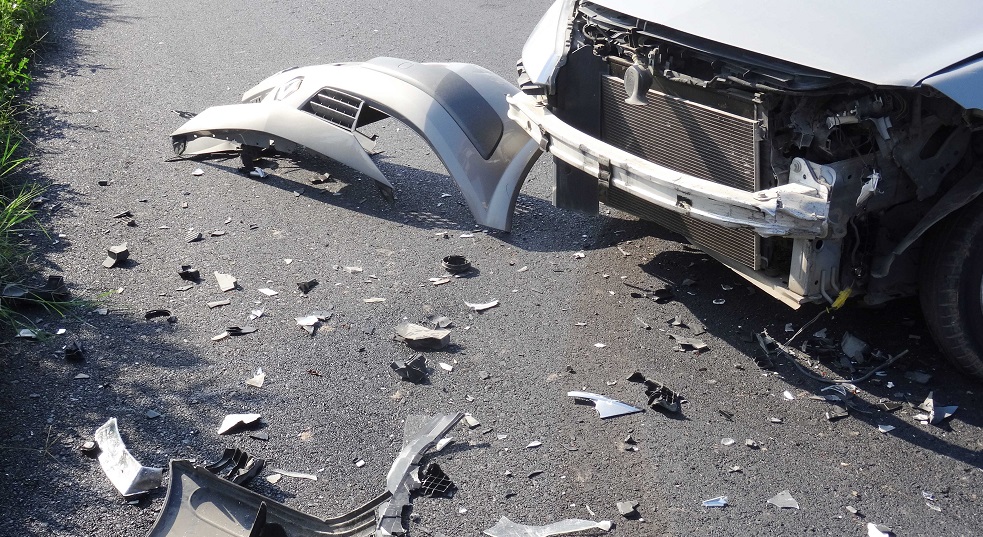 Σοβαρό τροχαίο στη Βουλιαγμένης – Τυλίχτηκε στις φλόγες μοτοσικλέτα