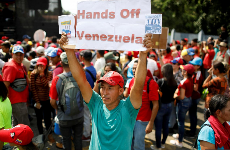 Η Αβάνα κατηγορεί την Ουάσινγκτον ότι προετοιμάζει επέμβαση στη Βενεζουέλα