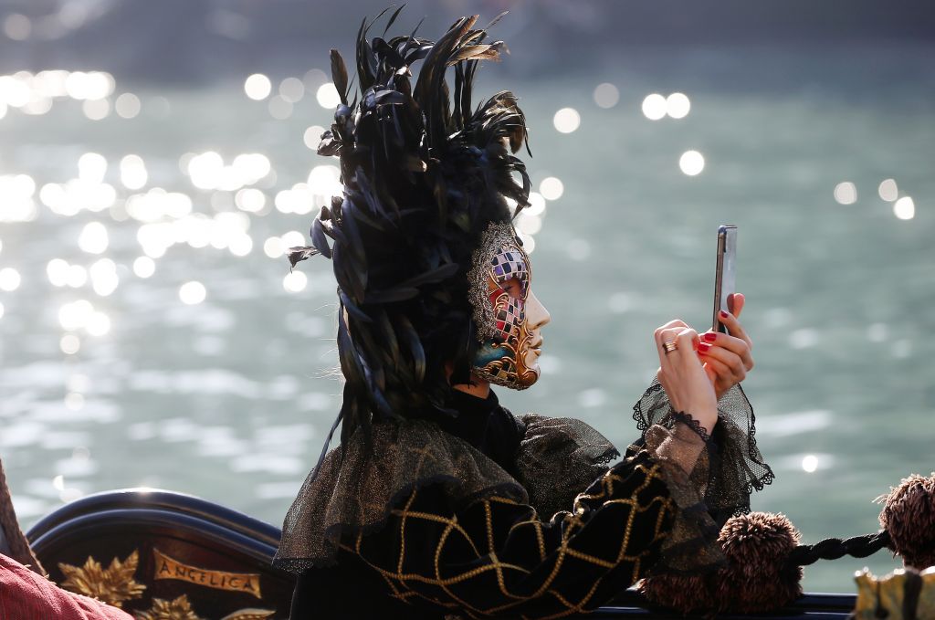 Μαγεύει ξανά το Καρναβάλι Βενετίας
