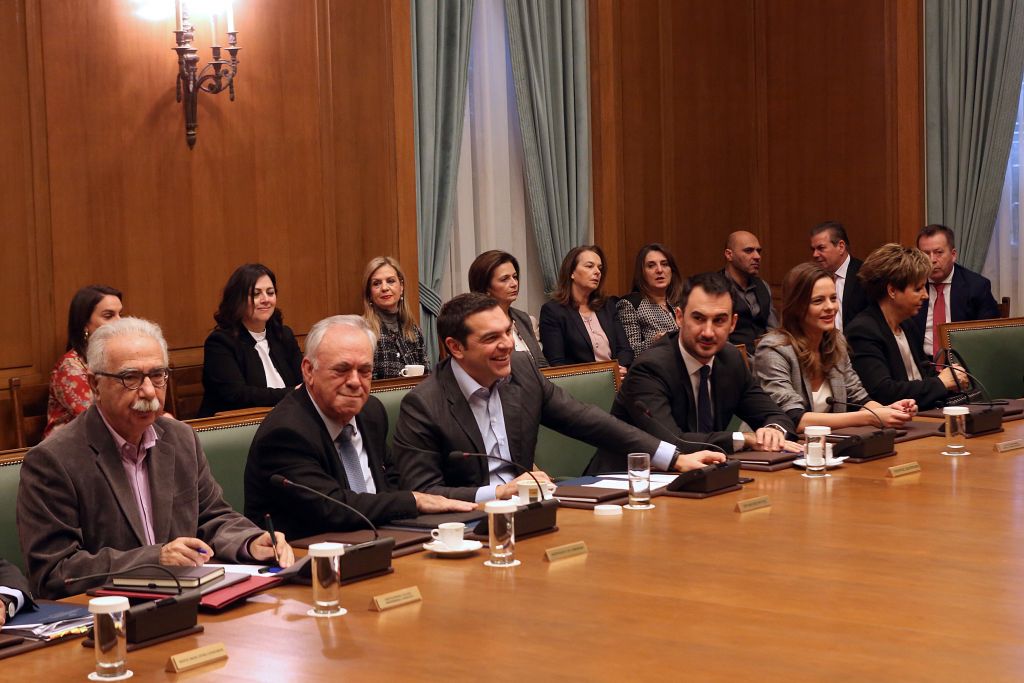 Ανασχηματισμός : Ποιες αλλαγές σκέφτεται να κάνει στην κυβέρνηση ο Αλέξης Τσίπρας