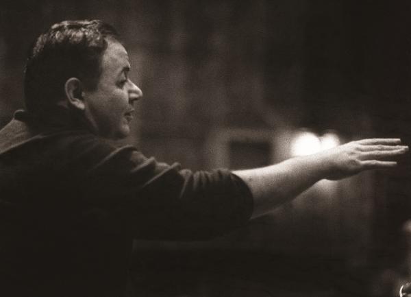 Κύκλος Μάνος Χατζιδάκις: Κινηματογραφικές σουίτες του συνθέτη στο Νιάρχος