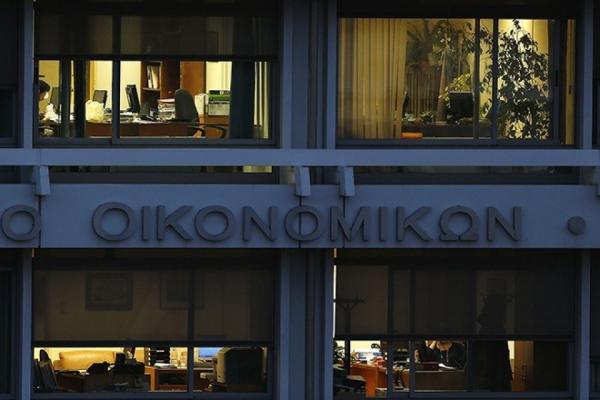 Νυχτερινή σύσκεψη υπουργών στο γραφείο Τσακαλώτου δημιουργεί εκλογικούς συνειρμούς