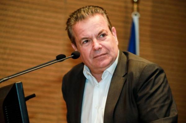 Τι απαντά ο Τάσος Πετρόπουλος περί διπλής σύνταξης σε αιρετούς
