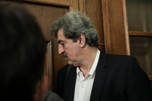 Και η «Αυγή» εναντίον Πολάκη: «Το θέμα Παύλο είναι…»