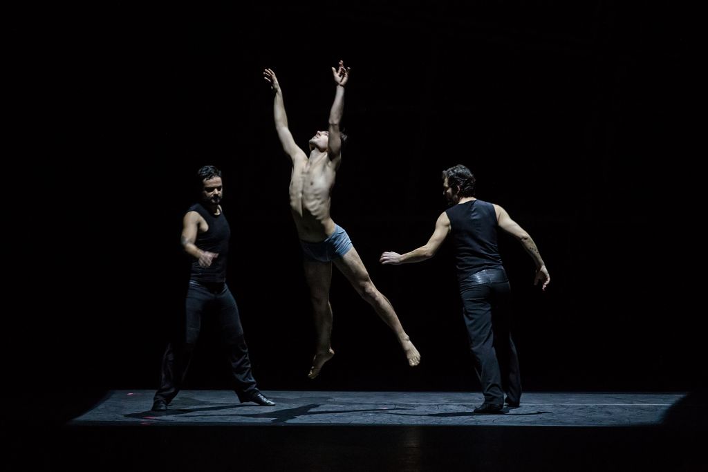 Εντυπωσιακές φωτογραφίες από το «Herrumbre» του Νάτσο Ντουάτο στην ΕΛΣ