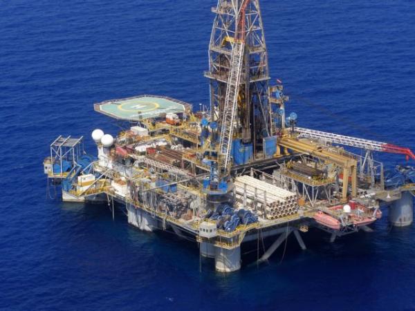 Θέμα ωρών οι ανακοινώσεις για τα πετρέλαια στην Κύπρο σε… πολεμικό φόντο