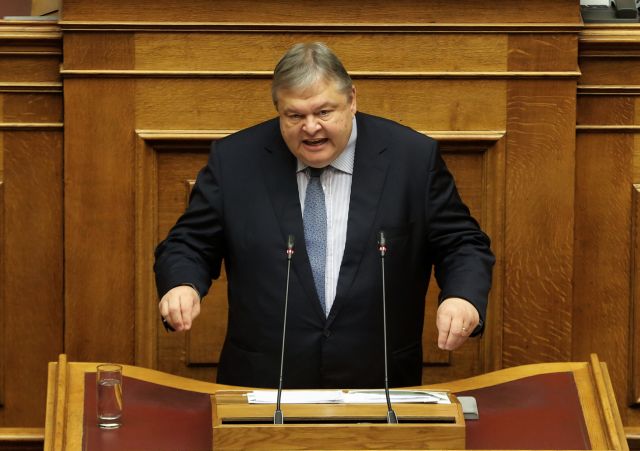 Βενιζέλος: Ο λαός θα αποφασίσει αν θέλει να έχει προοπτική η Ελλάδα