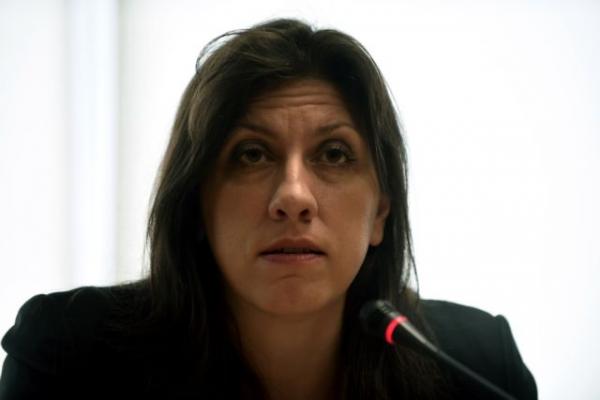 Κωνσταντοπούλου: Ο Πολάκης κάνει τη βρώμικη δουλειά του Τσίπρα – Σκάνδαλο το δάνειο