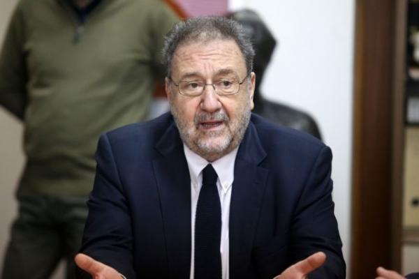 Προεκλογικές υποσχέσεις για «μεγάλα φορολογικά κίνητρα» στις επιχειρήσεις