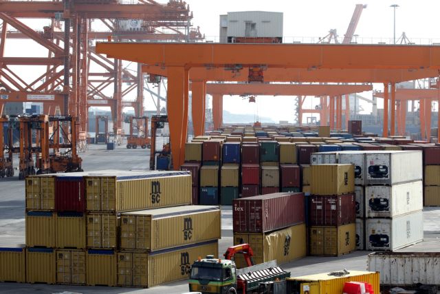 Εξαγωγές : Συγκρατημένη αισιοδοξία για φέτος, μετά το ρεκόρ του 2018