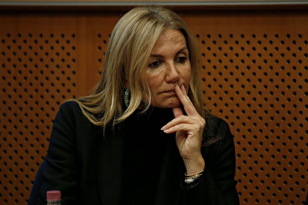 Η Μαρέβα και ο Καραμανλής