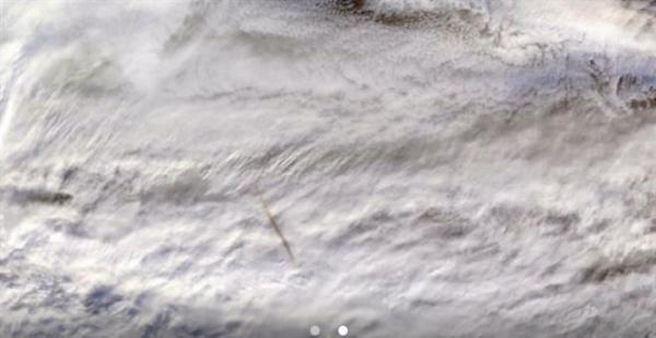 Η στιγμή που ο μετεωρίτης εξερράγη πάνω από την Βερίγγεια Θάλασσα