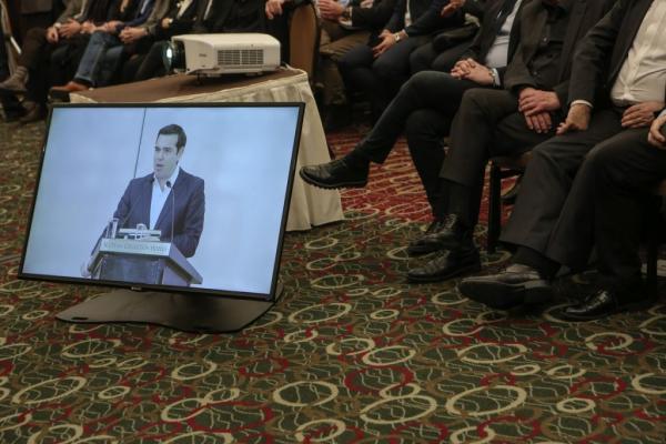 Αποτυχημένο σόου… κεντροαριστερής σύγκλισης ή πώς ο Τσίπρας νομίζει ότι είμαστε Λωτοφάγοι