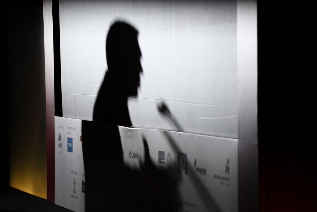 Μετά τη λάσπη στον ανεμιστήρα έρχεται η προβοκάτσια