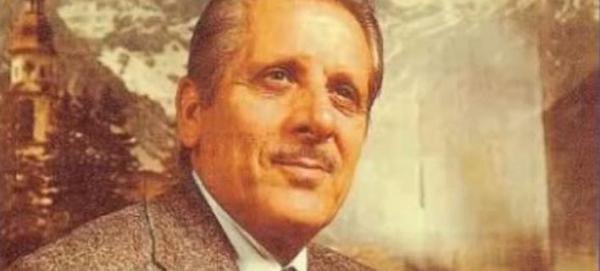 Πέθανε ο θρύλος του δημοτικού τραγουδιού Δημήτρης Ζάχος