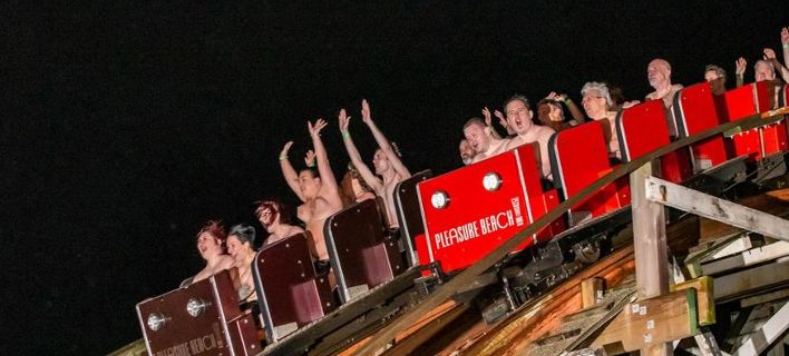 «Γυμνή» βόλτα με παγκόσμιο ρεκόρ