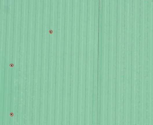 Χανιά: «Γάζωσαν» κλειστή επιχείρηση