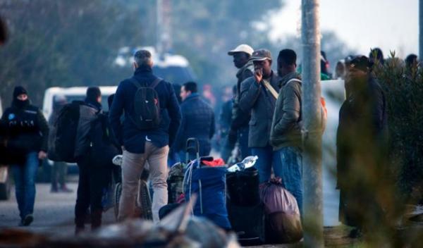 Ιταλία: Μπουλντόζες ισοπέδωσαν παραγκούπολη 900 μεταναστών