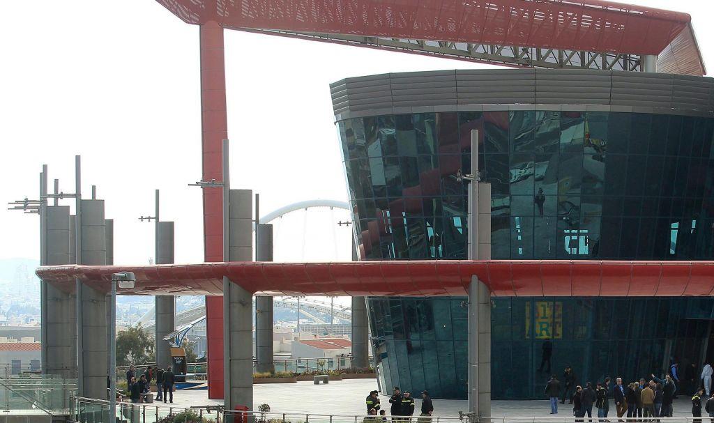 Που οδηγούν οι έρευνες για τον θάνατο της 47χρονης που έπεσε στο κενό στο Mall