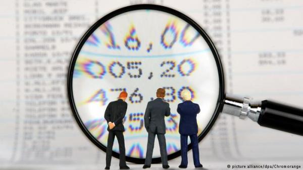 Αποσύρεται η ευρωπαϊκή «μαύρη λίστα» για ξέπλυμα χρήματος