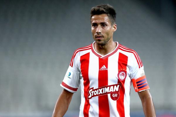 Τα χρόνια πολλά του Φουστέρ στον Ολυμπιακό (pic)