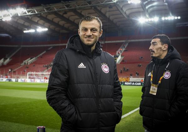 Αβραάμ: Ο Μαρτίνς ταιριάζει απόλυτα με το στυλ και το DNA του Ολυμπιακού