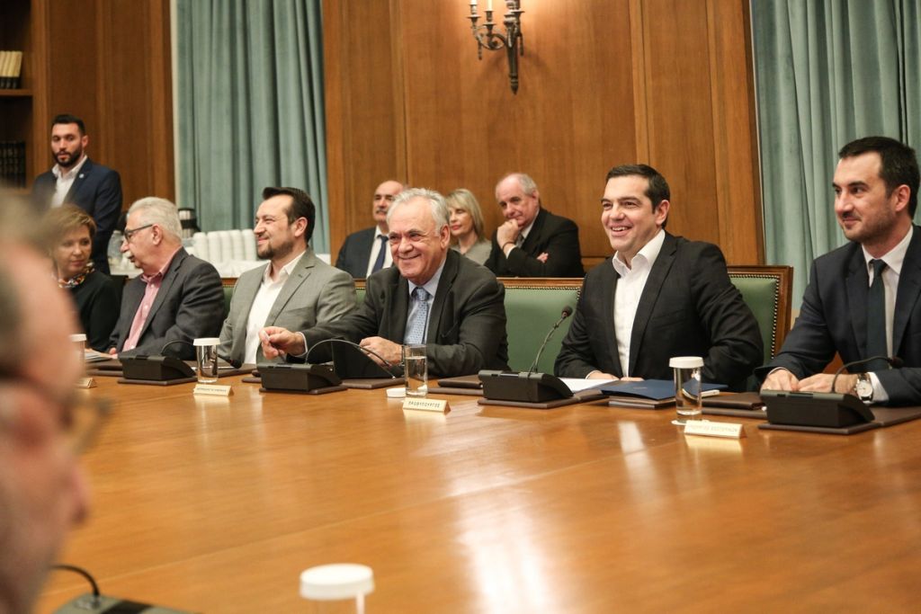 Κυλιόμενες… καθυστερήσεις