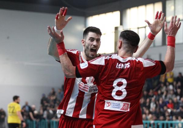 Θρίαμβος του Ολυμπιακού πήρε το Κύπελλο (23-13)