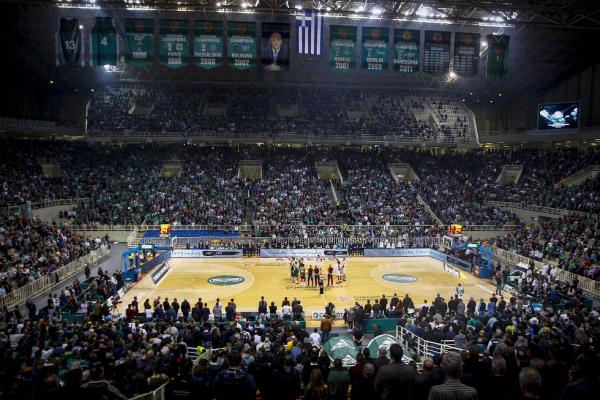 «Δάκρυσε» το ΟΑΚΑ για τον Θανάση Γιαννακόπουλο (pics)