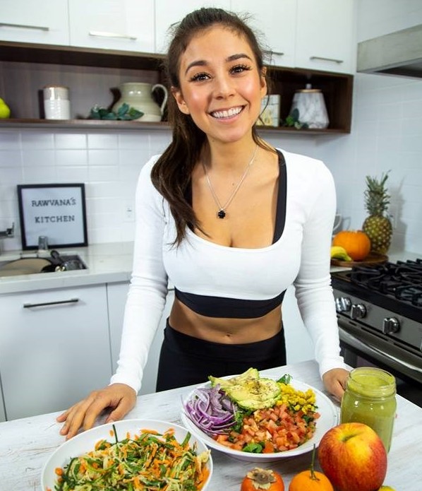 Fishgate: Το σκάνδαλο με τη vlogger που συγκλόνισε τη vegan κοινότητα