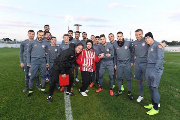 Ολυμπιακός: «Να βρεθούν οι δράστες» – Δίπλα στον Γιάννη ο Μαρτίνς και οι παίκτες (pic)