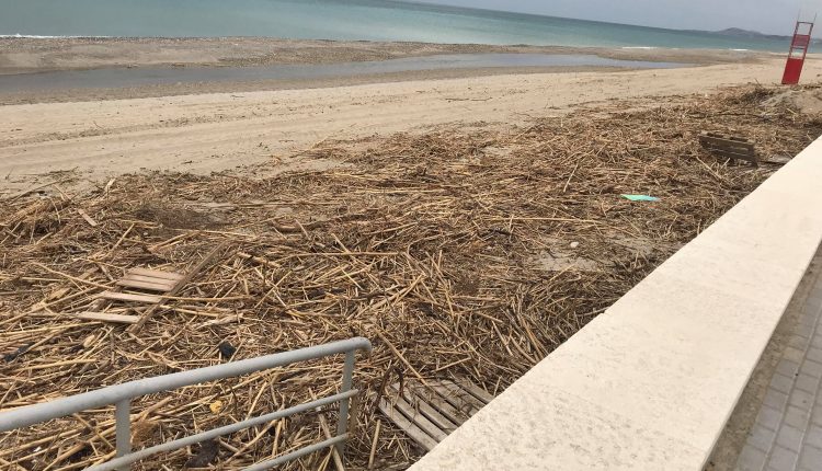 Ρέθυμνο: Αγανάκτηση για τη μισο…τελειωμένη παραλία